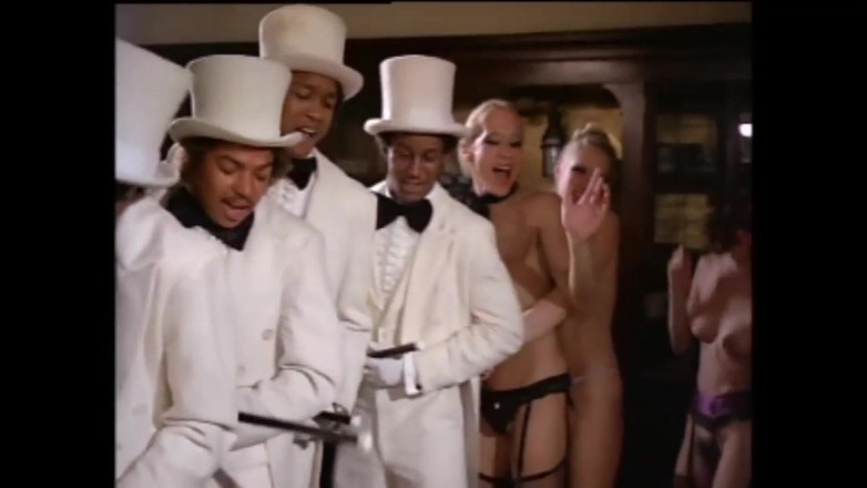 The Unforgettable: वे सब एक दूसरे को आग से