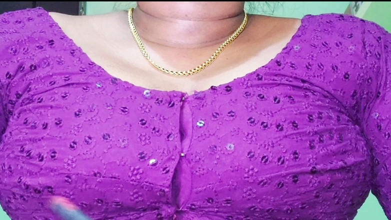 Desi Mohini: Chodil(a) do školy Girlfriend's House and Had Hardcore Sex with Her