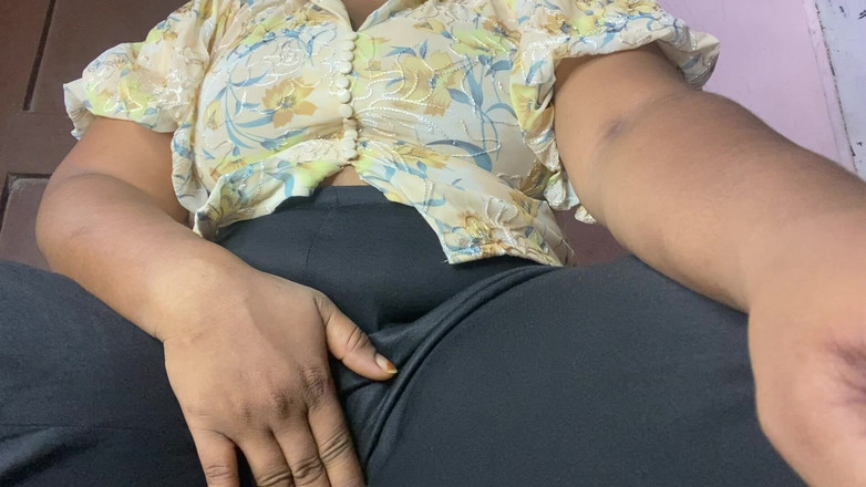 Angoori: Якби я не могла знайти пеніс, я зробила це пальцем