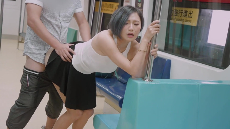 Asian Milfs n Teens: Scene with Asian horny babe in subway - Perv Milfs n...