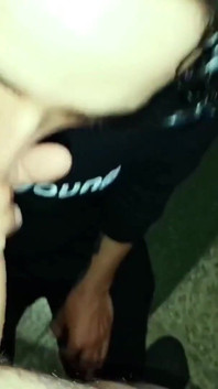 Vriend laat me voelen alsof ik in poesje ben met een natte warme mond en hand