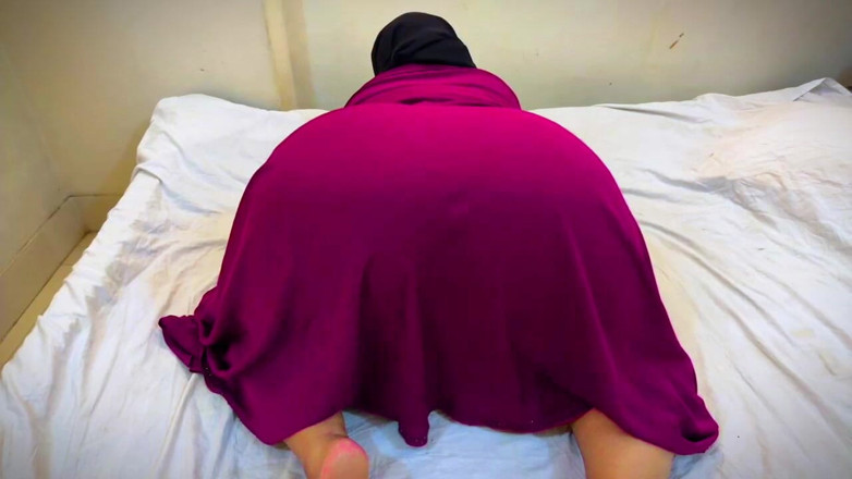 Your Boy's Cum: Culo sucio y coño mms en vivo - culona musulmana del...