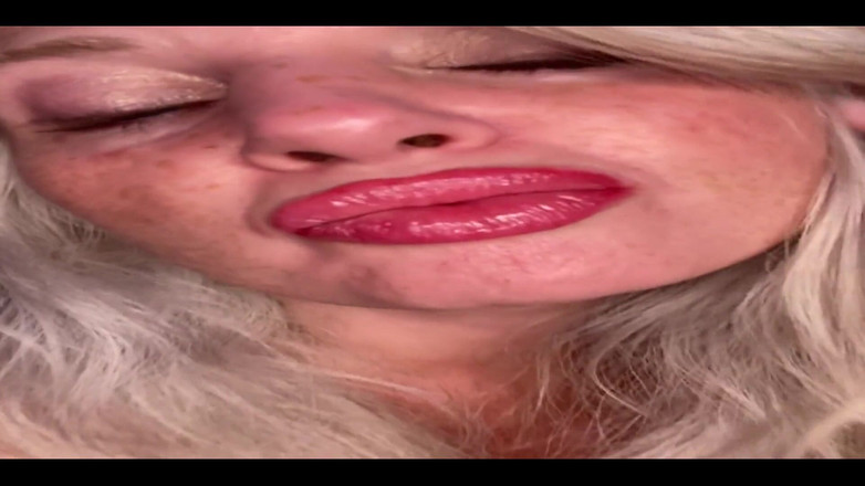 PaintedRose: La chérie de ma belle-mère se fait baiser