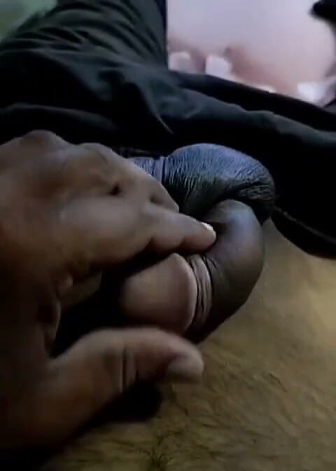 Tarun: Nikmati kontol kecilku