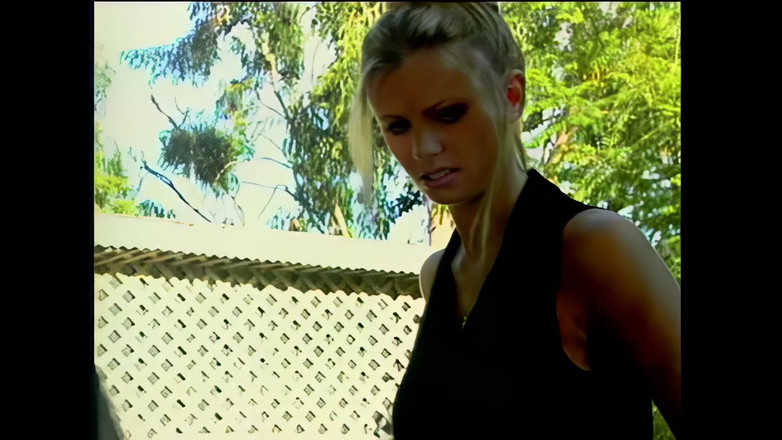 The Unforgettable: 목마르고, 배고프고, 위험한 금발들