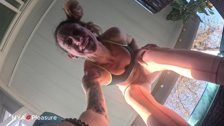 MYA Pleasure: Nose Picking Giantess
