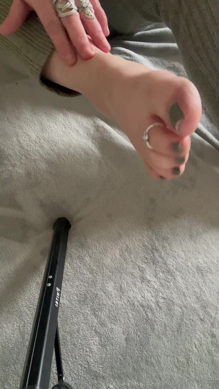 Maitresse Clara: 8 minut čistého štěstí před mýma krásnýma nohama