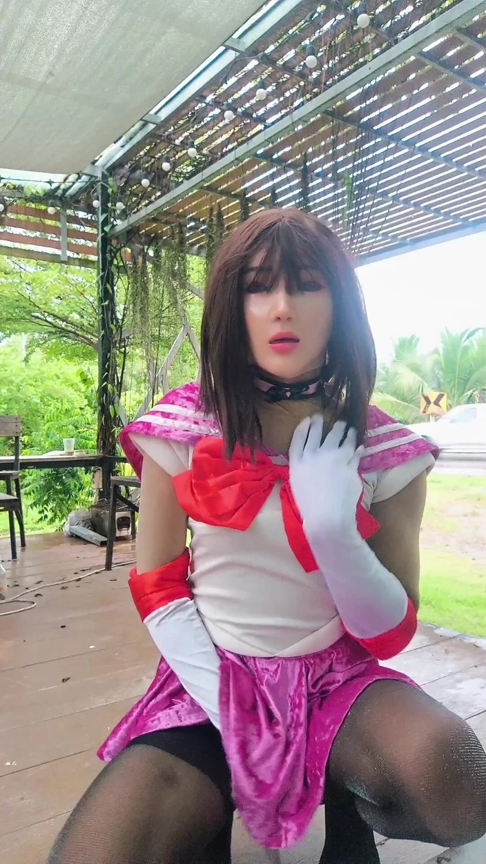 Menaiisd: Transformación mariquita