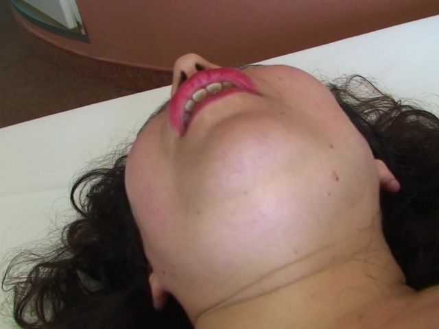 Spanish Chubby Mature Lady Fooling Around (Mature NL)