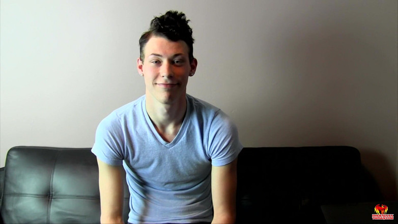 Phoenixxx: Khi bạn trai của bạn đi vắng...