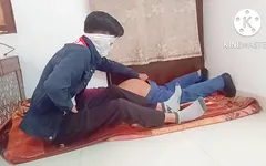 Người đồng tính Ấn Độ làm tình mạnh bạo