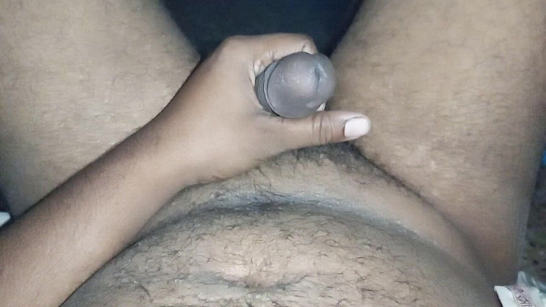 Sweet Indian cock: Soție indiană lingând pizda băiatului homosexual în aer liber noaptea