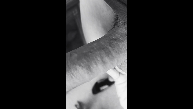 Juliesky: Я люблю глотать сперму незнакомца