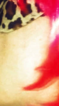 09 Dospělá maskující bláznička v Gloryhole - Leila