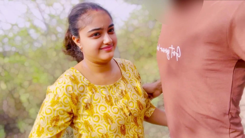 Your_aisha: desi pyari littlestepsister seks apne sautele bhaee ke saath jab...
