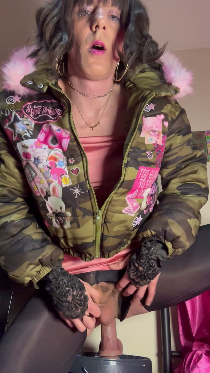 Jessica silk: Jess Silk Rides Dildo