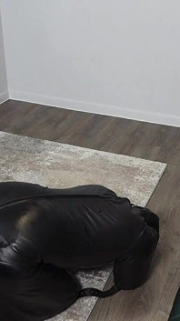 Oznaczone w sukisuit Femdom Anal Strapon