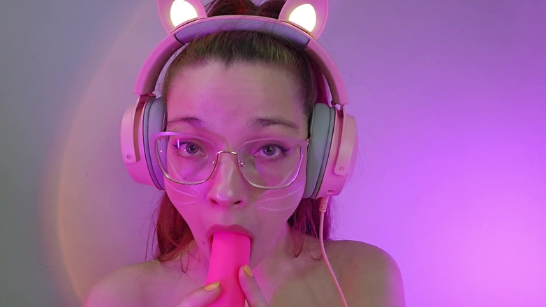 petitesubkitten: Cosplay zrzka Egirl Ahegao POV sání Asmr