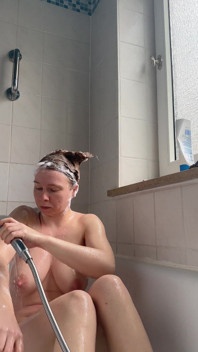 Horké blond holení