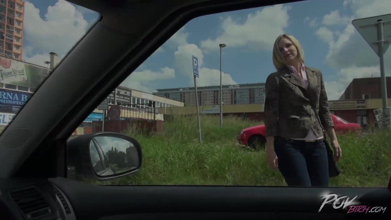 POV Bitch: Loira milf traindo seu marido comigo