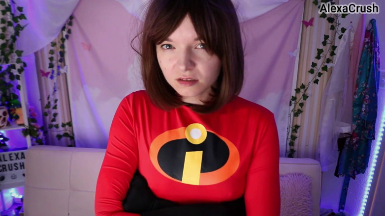 AlexaCrush: Paní Incredible Sucks syndrom POV výstřik na obličej a kouření