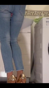 Desperate Wetting My Jeans and Super Gold Highheels - Full Video More Than 10 Minutes Only for Subscribers