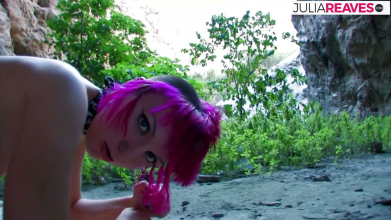 Cum Date Me: Une demi-sœur punk se fait sodomiser jusqu'à un orgasme extrême