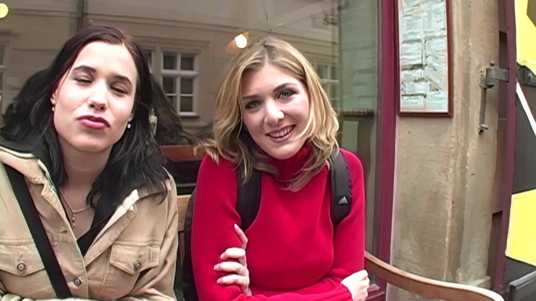 Perv Milfs n Teens: Slutbags Saten Bloom ve Arwen