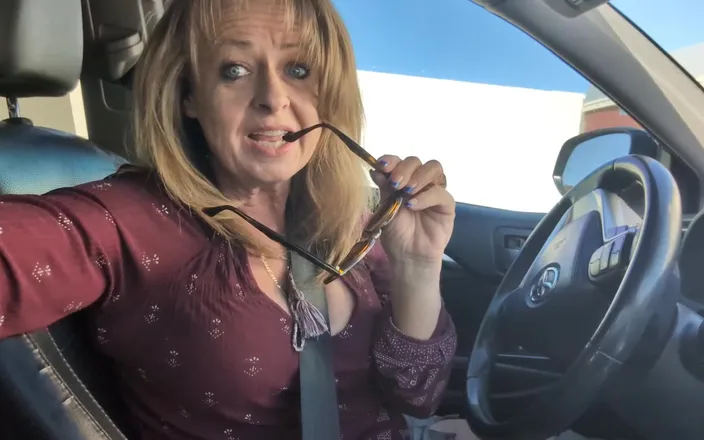 Little Linda: Cum Run Away with Me