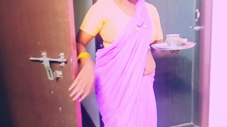 Telugu honey lips: Indian Beautiful Stepmom and Stepson Fucking