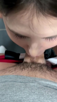 Sweet Blowjob From Sexy Stepmom