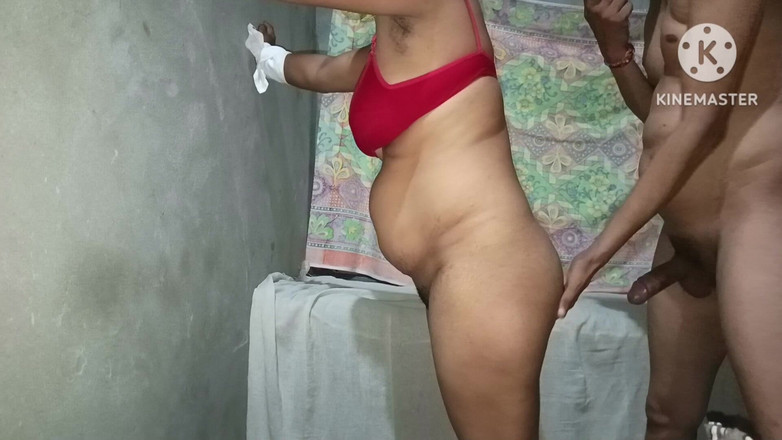 Nisha kajal: Gospodină indiană desi de la sat futându-se în bucătărie sex real...