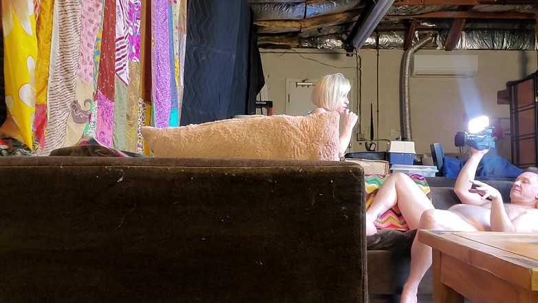 Kyla Keys: Bts 一个艺术家和他的缪斯