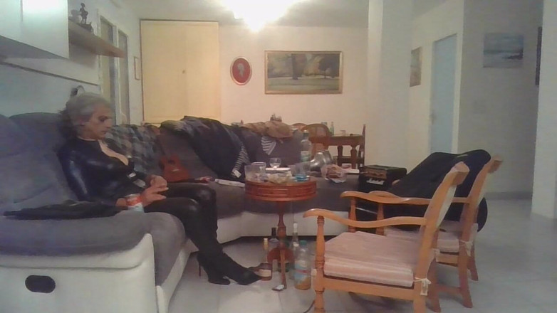 Madame Penelope studio: Perokok