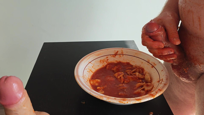 Food Pissplay: Я писаю в ужин и в итоге кончаю