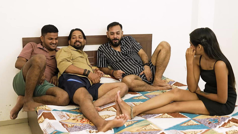Uncutadda: परफेक्ट सेक्स पार्टी, प्रिय Freinds का हार्डकोर फोर्सम सेक्स