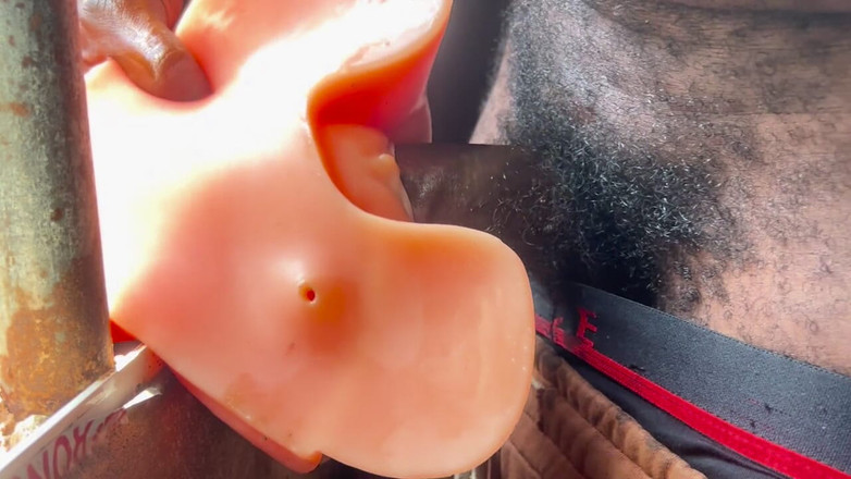 Bangcum8: Salope à la gorge profonde