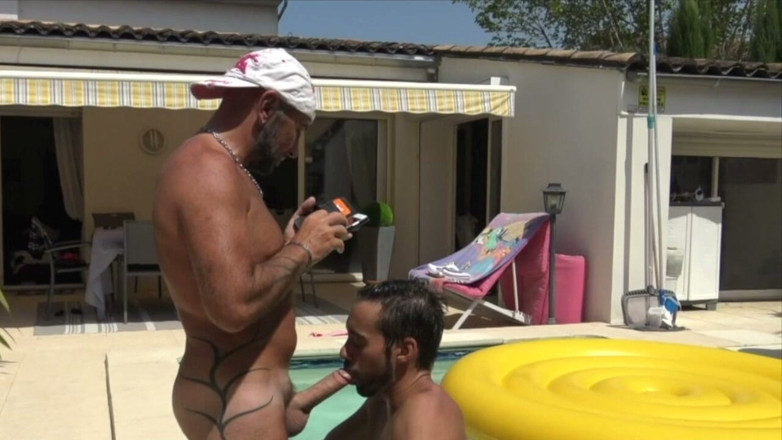 Ass Twink destroyed by older: Fransız sürtük badboy tarafından prezervatifsiz sikiliyor