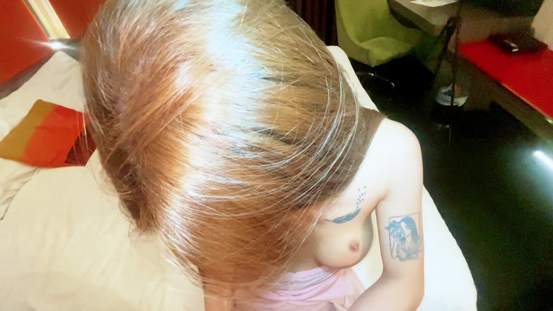 TransFindHer: Mejirin - sărut cu spermă cu un băiat timid de 19 ani