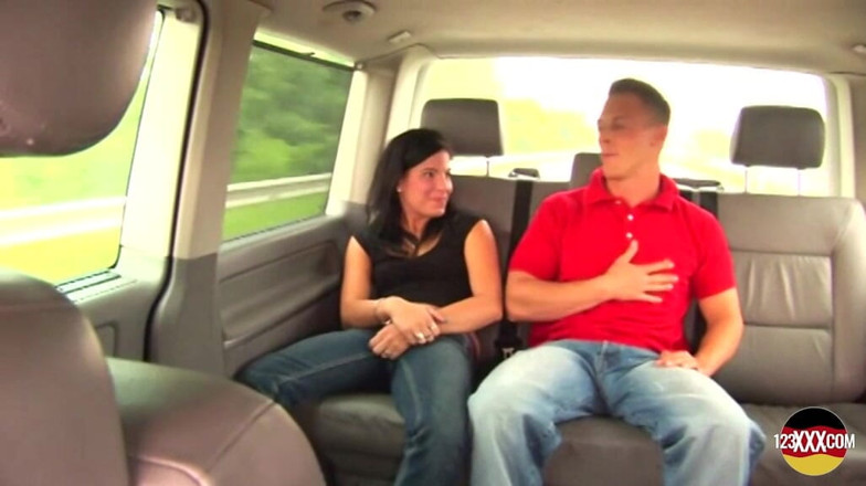 123XXX - Fucked Amateurs in Germany!: Her Car Broke Down so She Needs a Lift