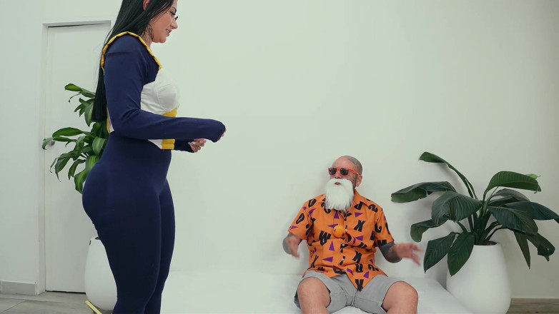 La Rola: Master Roshi Teaches Me an Ancestral Technique, He Calls It...