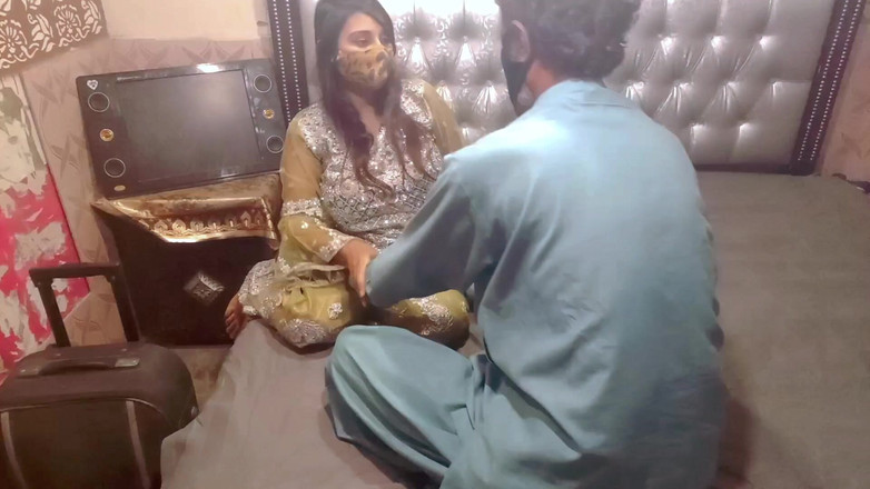 MehwishButt: Shadi Wali Raat Purana liebhaber Zimmer Mai Gus Gya Letztes...