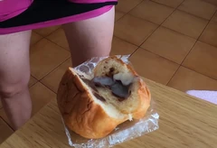 Choco Bun dipenuhi dengan... Semen! Pancutan mani pada Fetish Makanan