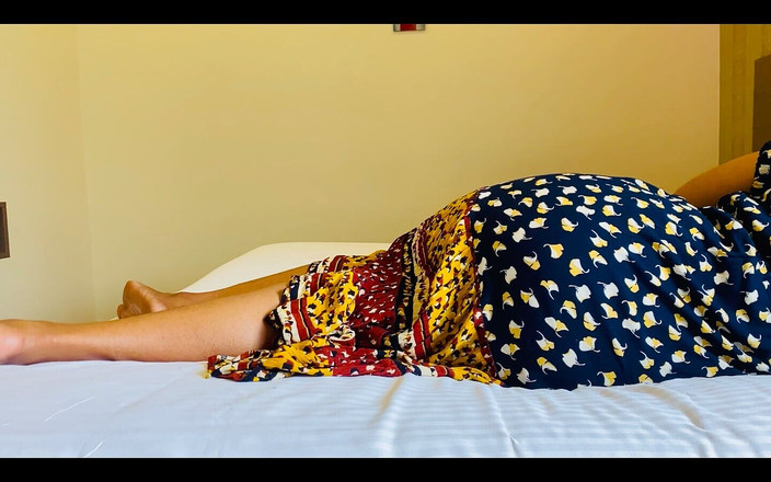 Mallu_Malappuram: 女士在喀拉拉邦的酒店房间勾引和操来自马拉普拉姆的喀拉邦的喀拉邦阿姨