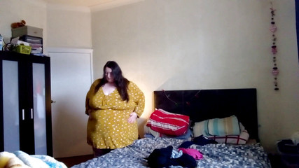 SSBBWLadyBrads: Bbw SSBBW svlékání ložnice