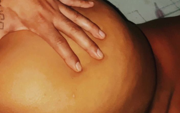Pawg Ass: Culo Enorme Es Follada En POV