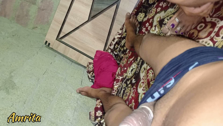 Amrita32: Sexy indická desi nevlastní švagrová a švagrová žhavý sex