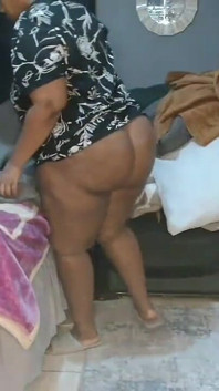 Jack off ke pantat besar Curvaceous Saya, Episod 1053