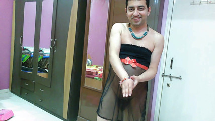 Cute & Nude Crossdresser: La sexy sissy travestita Sweet Lecca-lecca in lingerie, perizoma e...