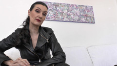 Lady Victoria Valente: Bootfucker shora, JOI, lady Victoria Valente